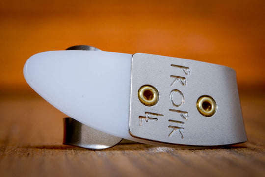 ProPik Metal-Plastic Thumbpick large lefty front