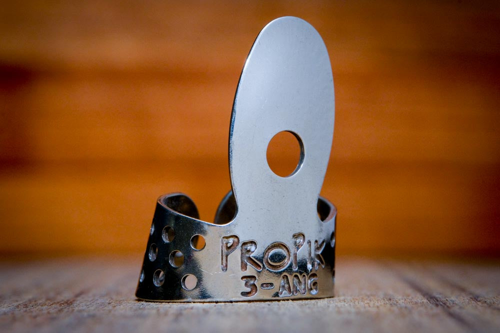ProPik Standard Fingerpicks 3 front angled