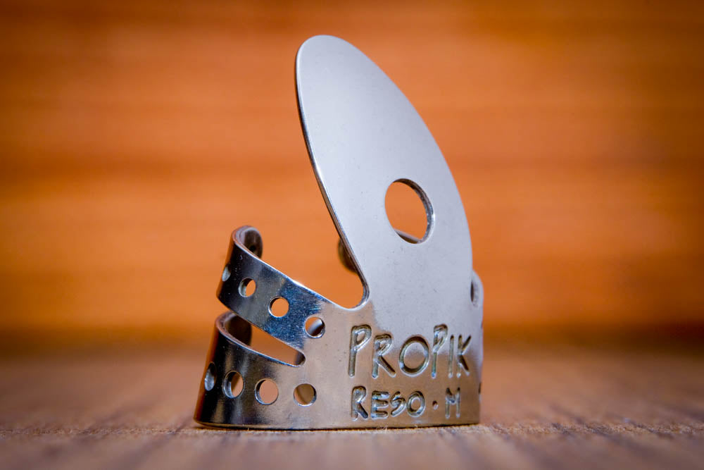 ProPik Resonator Fingerpick medium split wrap front