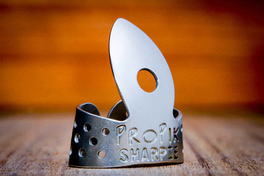 ProPik Sharpie Fingerpicks single wrap front