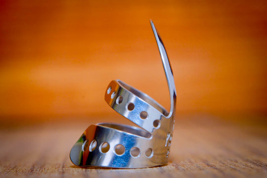 ProPik Stainless Steel Fingerpicks split wrap angled side